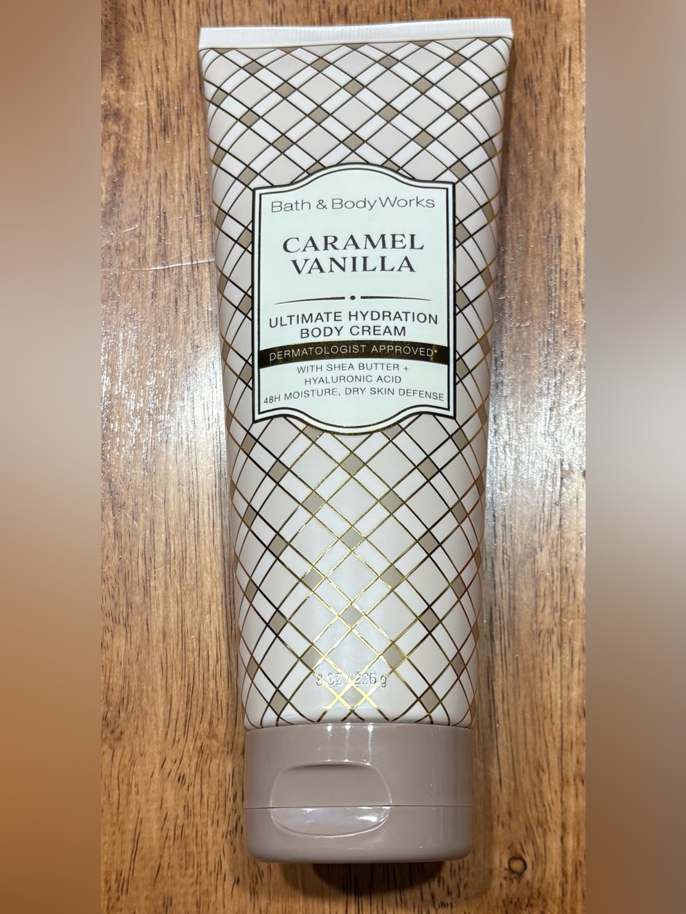 Bath & Body Works Caramel Vanilla Ultimate Hydration Body Cream - NEW